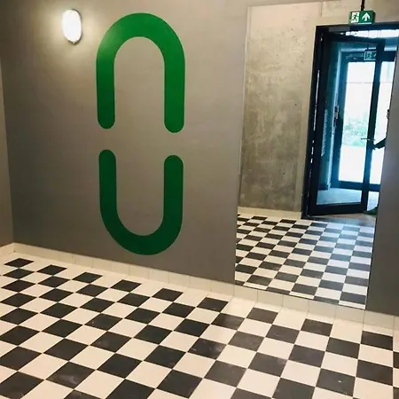 Apartments, Warsaw, Przy Metro Szwedzka 바르샤바