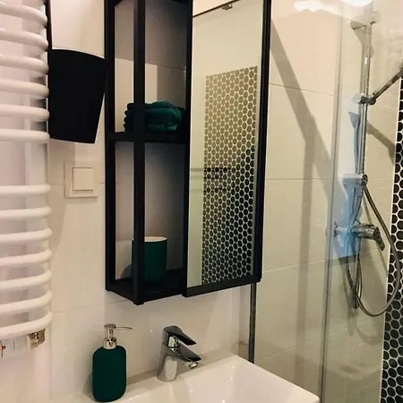 Apartments, Warsaw, Przy Metro Szwedzka 아파트